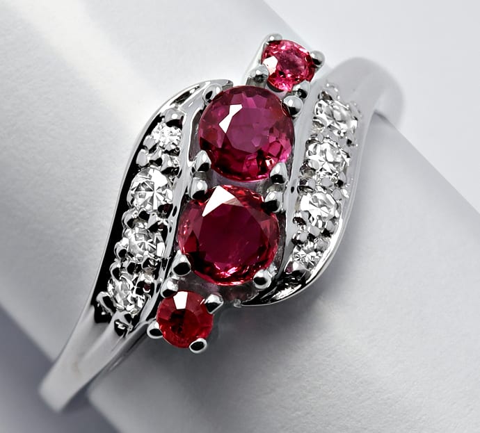 Foto 1 - Funkelnde Diamanten und Rubine Weißgold-Ring, R1538